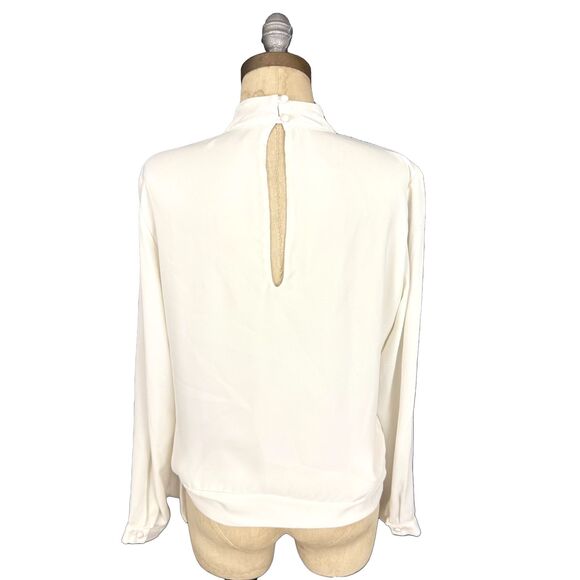 KRISA Cream Cutout High Neck Blouse S Mock Neck Keyhole Crepe EUC B82 - Picture 4 of 6